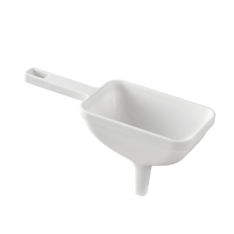 플라스틱 깔때기